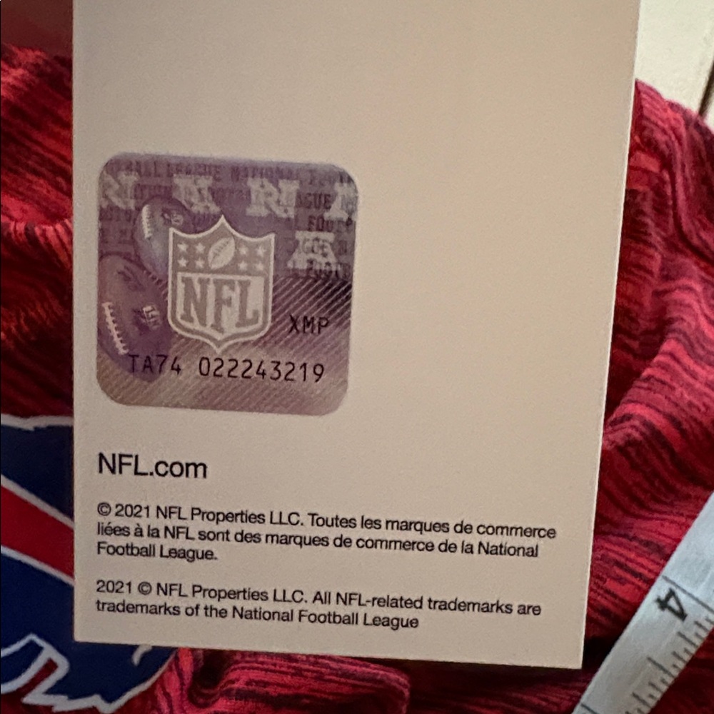 Nike Red Buffalo Bills Tee, Medium, NWT - Picture 8 of 8